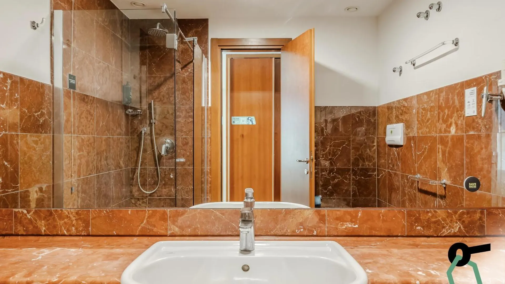 **** Hotel Hotiday Room Collection - Trapani Italy